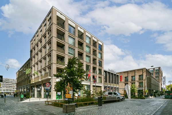 Rented subject to conditions: Osdorpplein 967, 1068TD Amsterdam